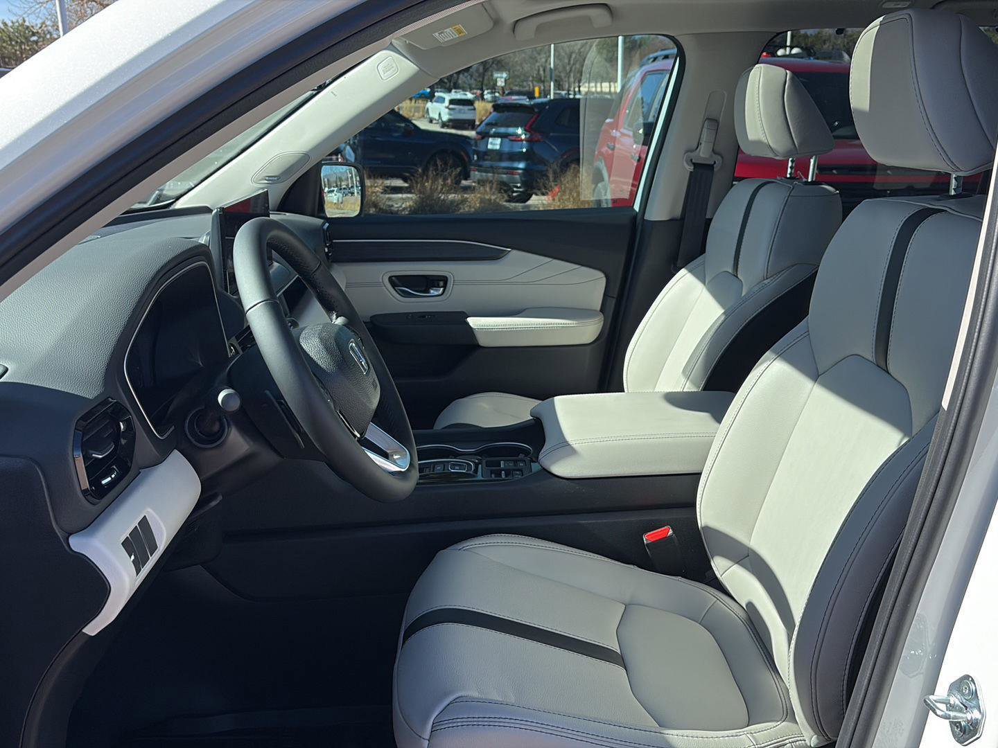 New 2026 Honda Pilot Touring image 7