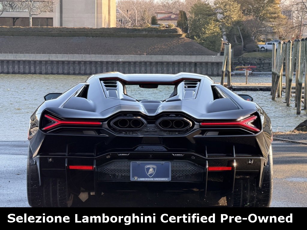 Used 2024 Lamborghini Revuelto image 4