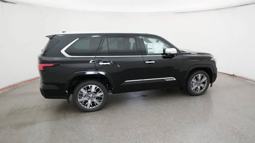 Used 2026 Toyota Sequoia Capstone AWD/4WD image 9