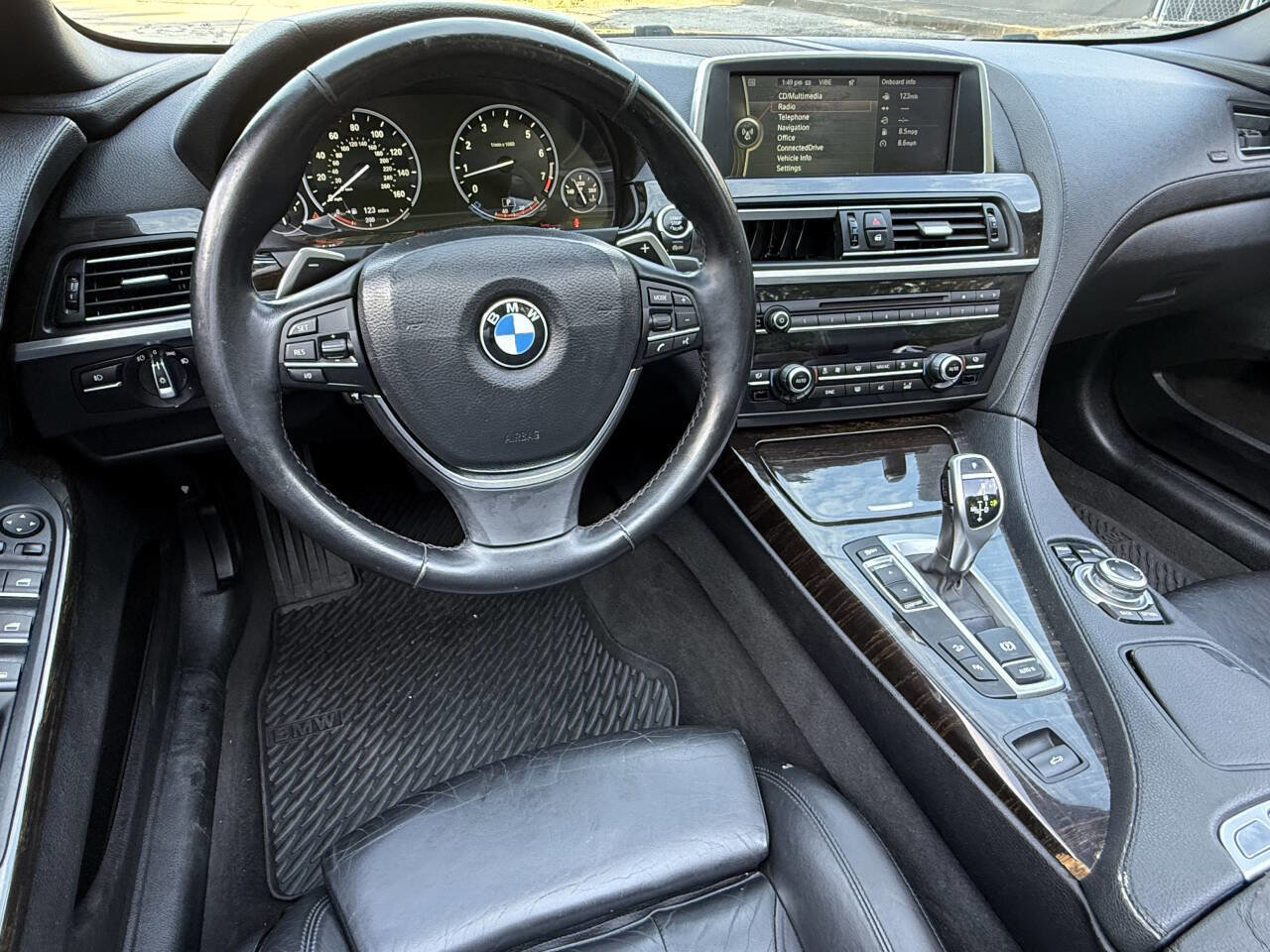 Used 2013 BMW 650i xDrive 650i xDrive AWD 2dr Convertibl w/ Cold Weather Pkg image 26