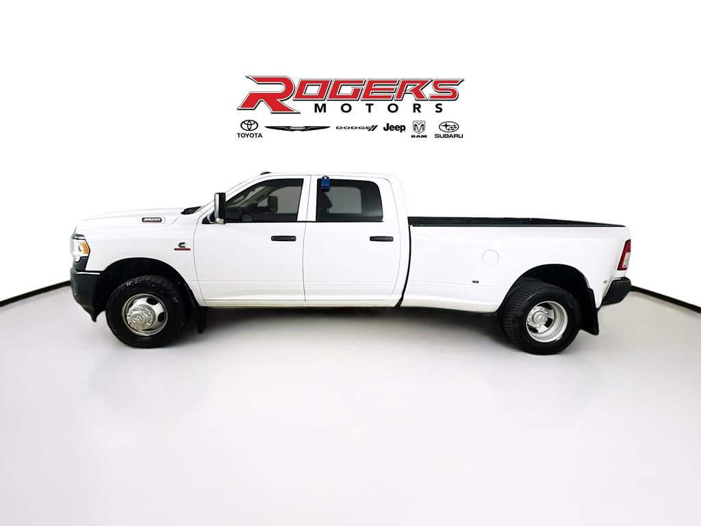 Used 2020 RAM 3500 Tradesman w/ Max Tow Package image 4
