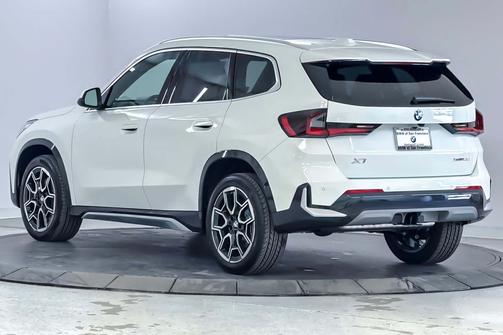New 2026 BMW X1 xDrive28i w/ Convenience Package AWD/4WD image 6