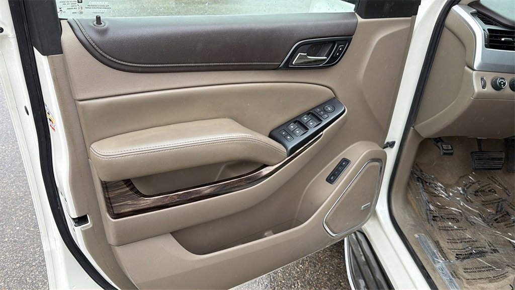 Used 2015 GMC Yukon XL SLT w/ Open Road Package image 12