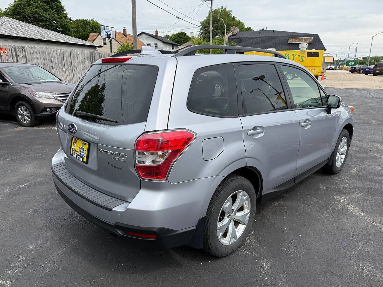 Used 2016 Subaru Forester 2.5i Premium w/ Protection Package #1 AWD/4WD image 8