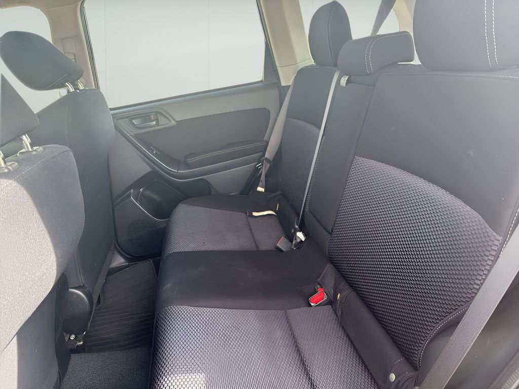Used 2015 Subaru Forester 2.5i Premium w/ Popular Package #2 image 9