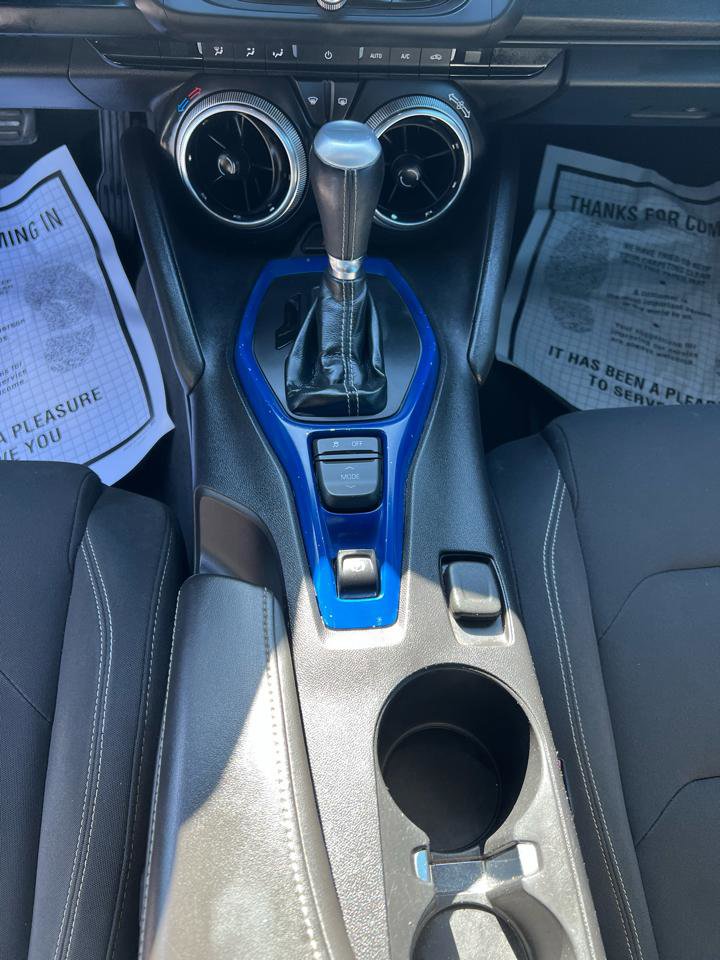 Used 2017 Chevrolet Camaro LT w/ Technology Package RWD image 26