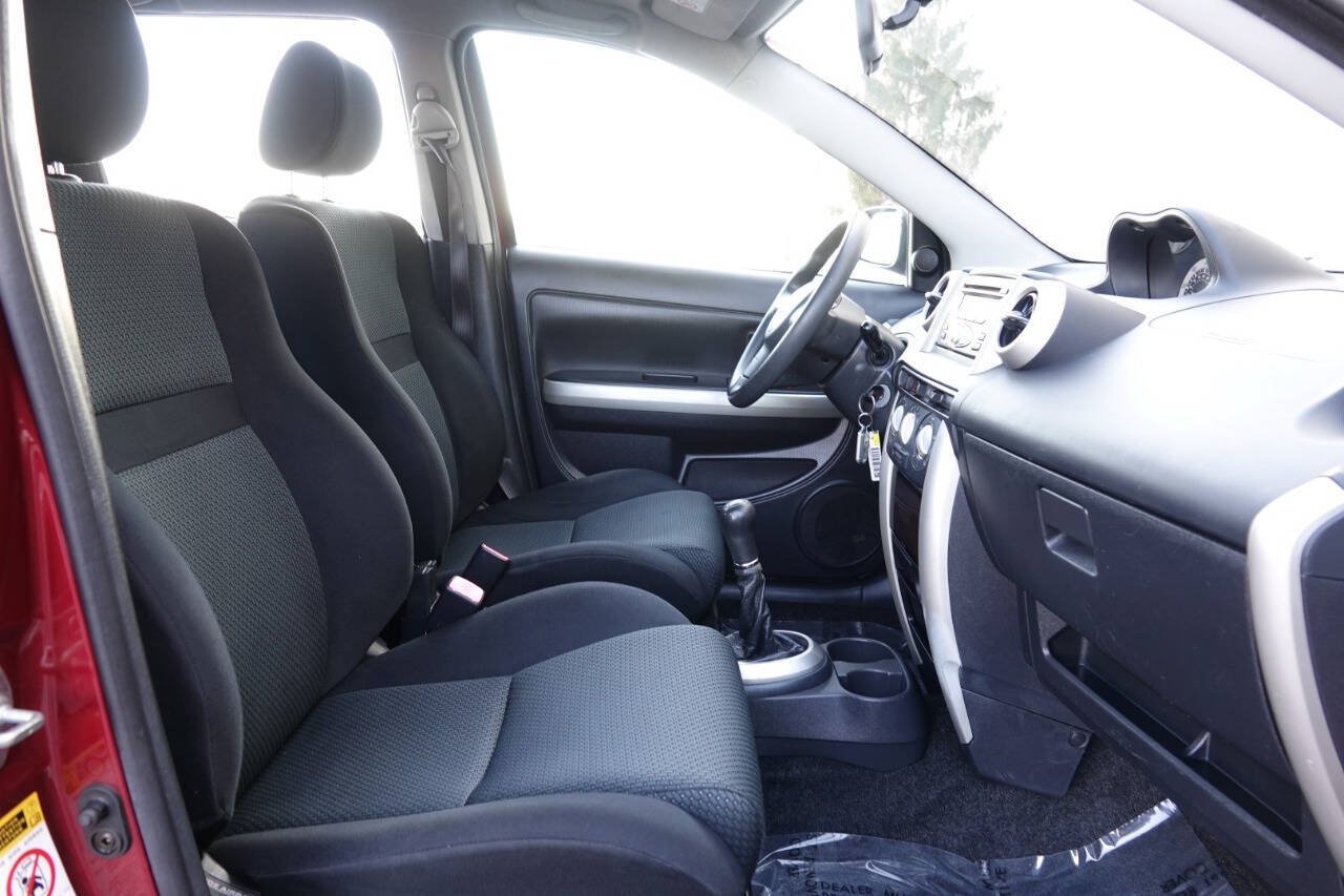 Used 2006 Scion xA FWD image 76