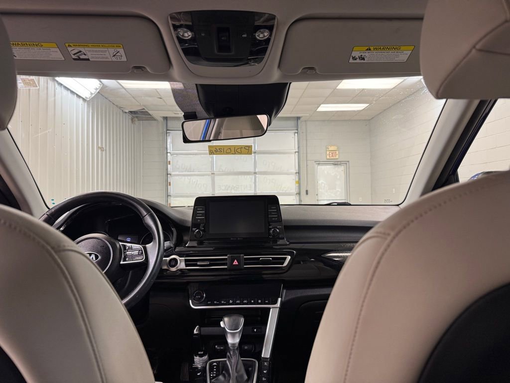 Used 2021 Kia Seltos EX image 19