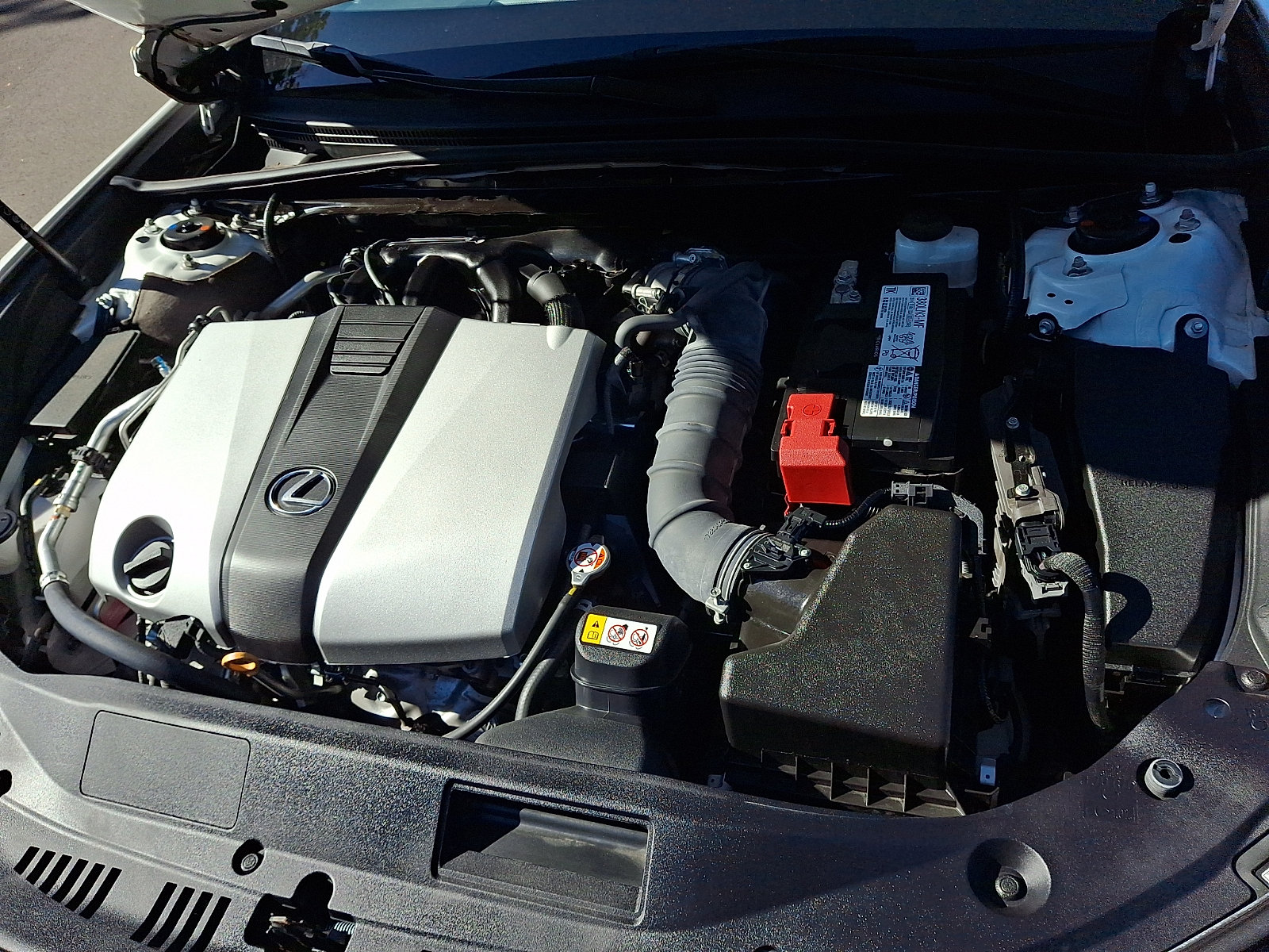 Certified 2024 Lexus ES 350 w/ Premium Package FWD image 28
