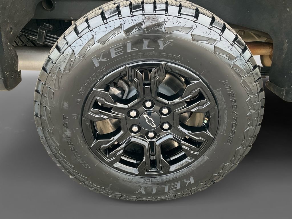 Used 2023 Chevrolet Silverado 1500 ZR2 w/ Technology Package image 10