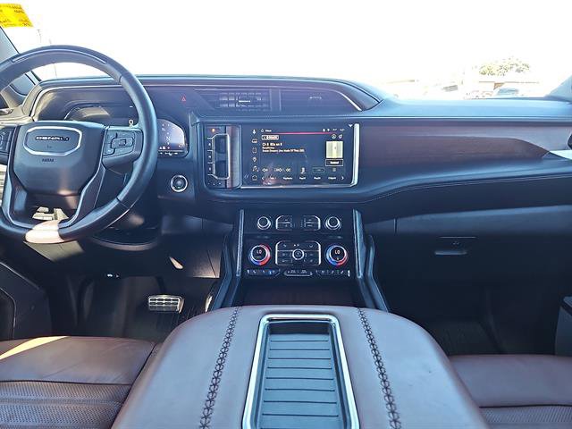 Used 2023 GMC Yukon XL Denali Ultimate w/ LPO, Floor Liner Package image 10