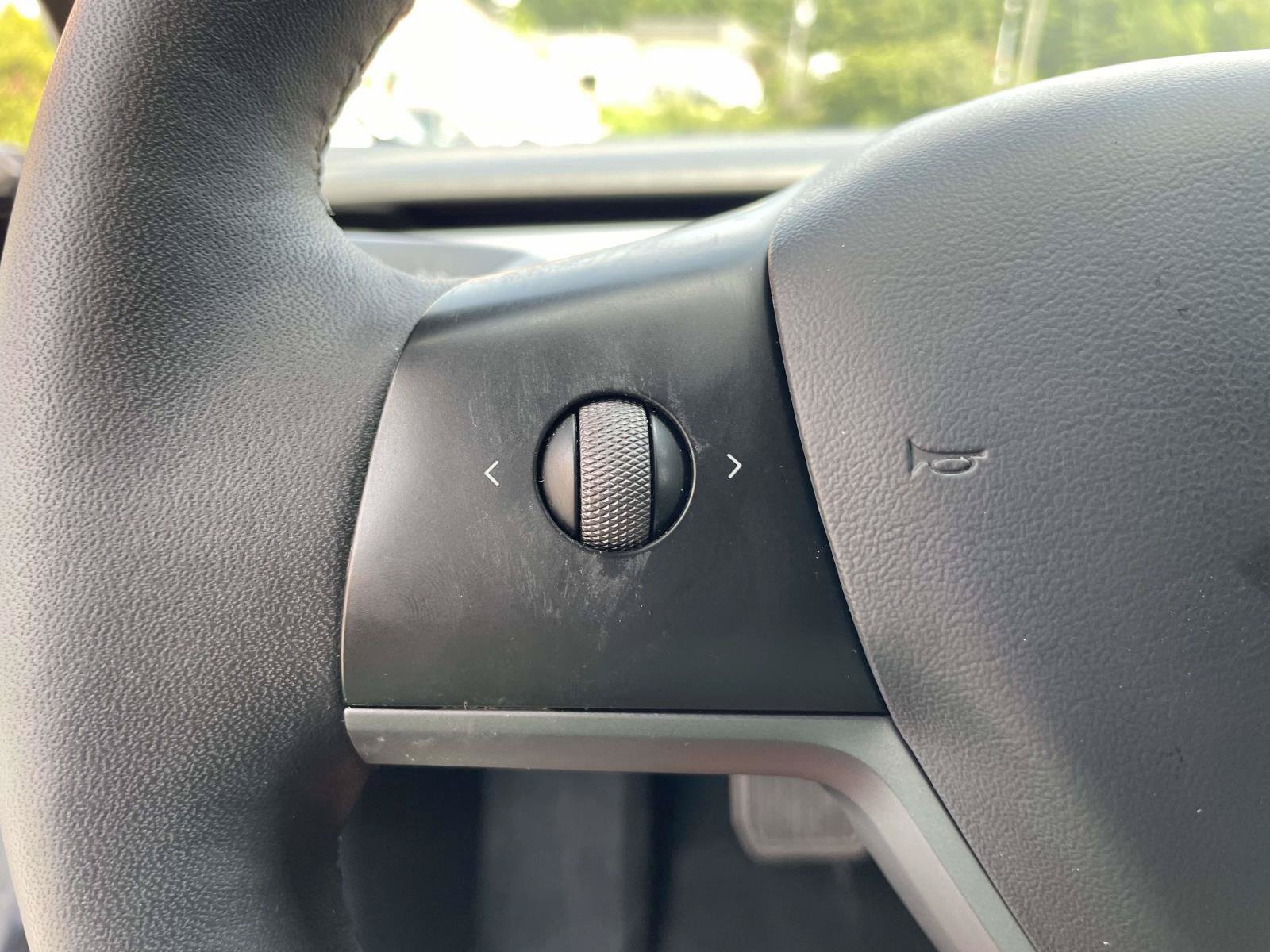 Used 2022 Tesla Model 3 RWD image 10