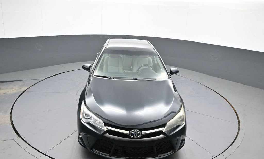 Used 2016 Toyota Camry SE image 33
