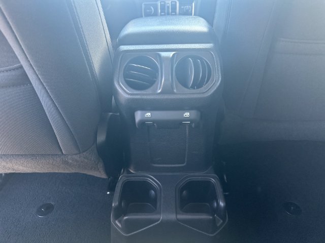Used 2023 Jeep Wrangler Unlimited Sport AWD/4WD image 23