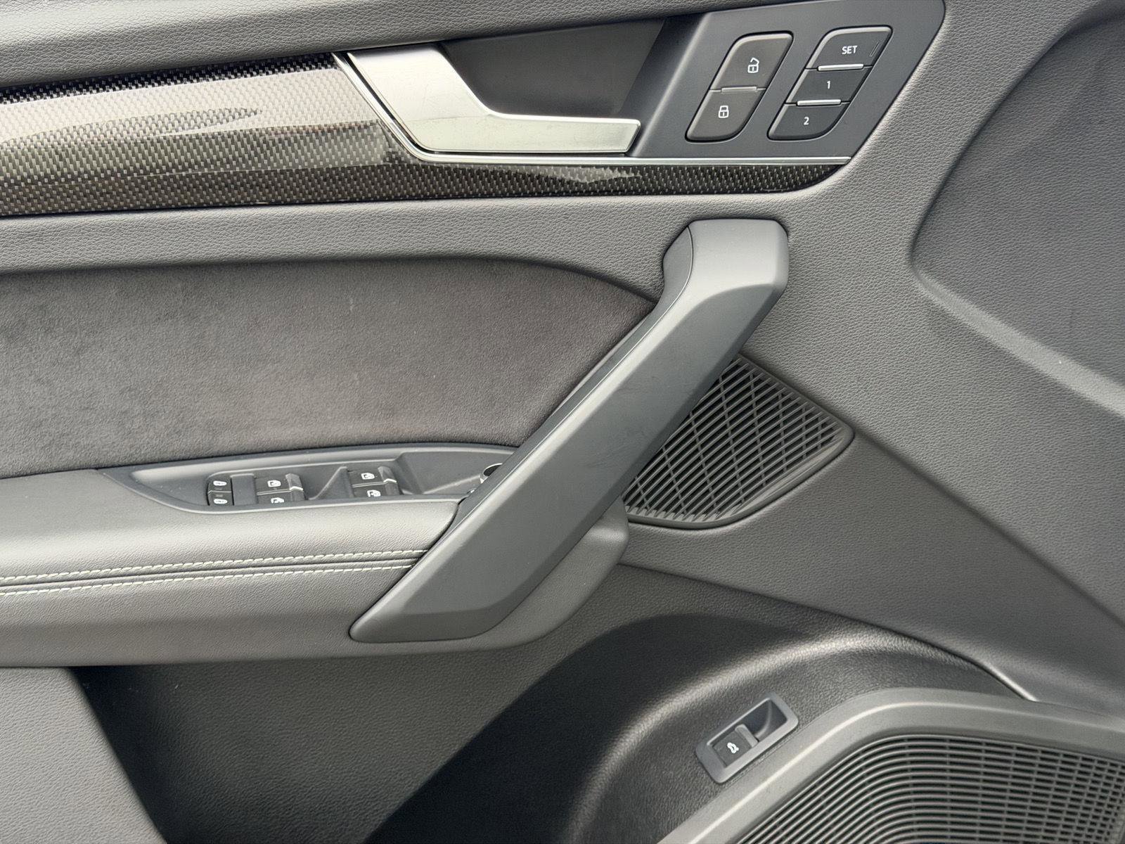 Certified 2024 Audi SQ5 Prestige image 11