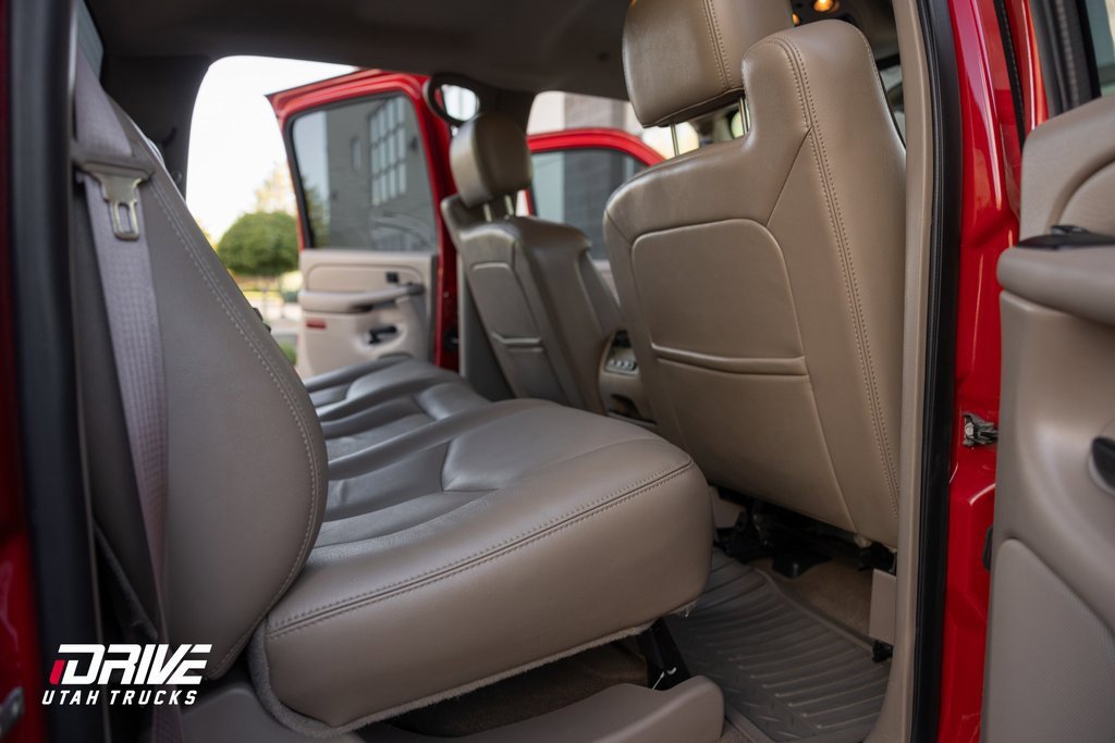 Used 2007 GMC Sierra 2500 SLT w/ Heavy-Duty Power Package image 23