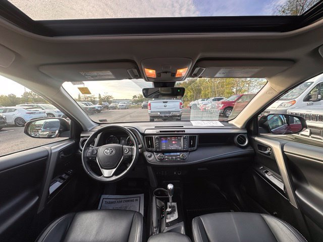 Used 2018 Toyota RAV4 Limited w/ Advanced Technology Package AWD/4WD image 2
