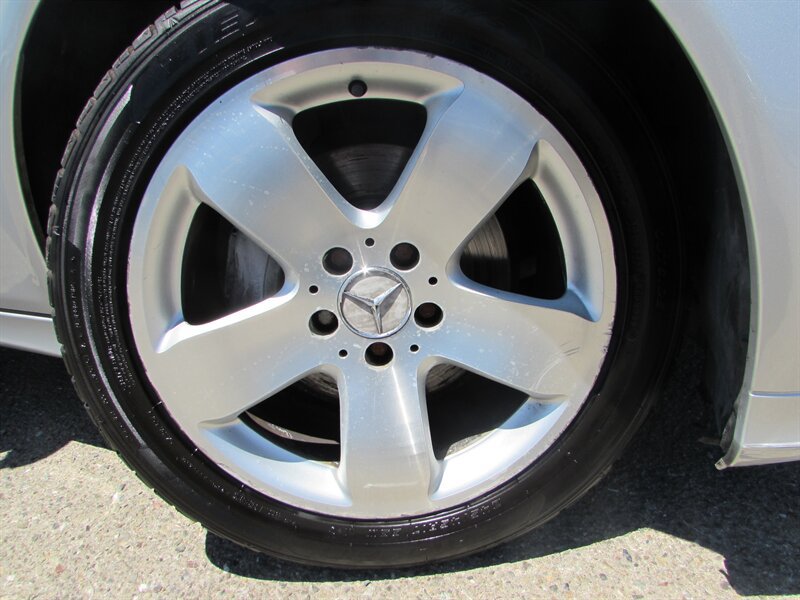 Used 2003 Mercedes-Benz E 500 Sedan image 34