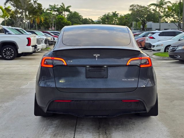 Used 2023 Tesla Model Y Performance AWD/4WD image 6