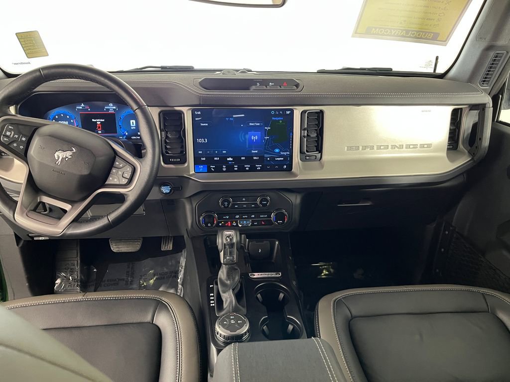 Used 2025 Ford Bronco Outer Banks image 18