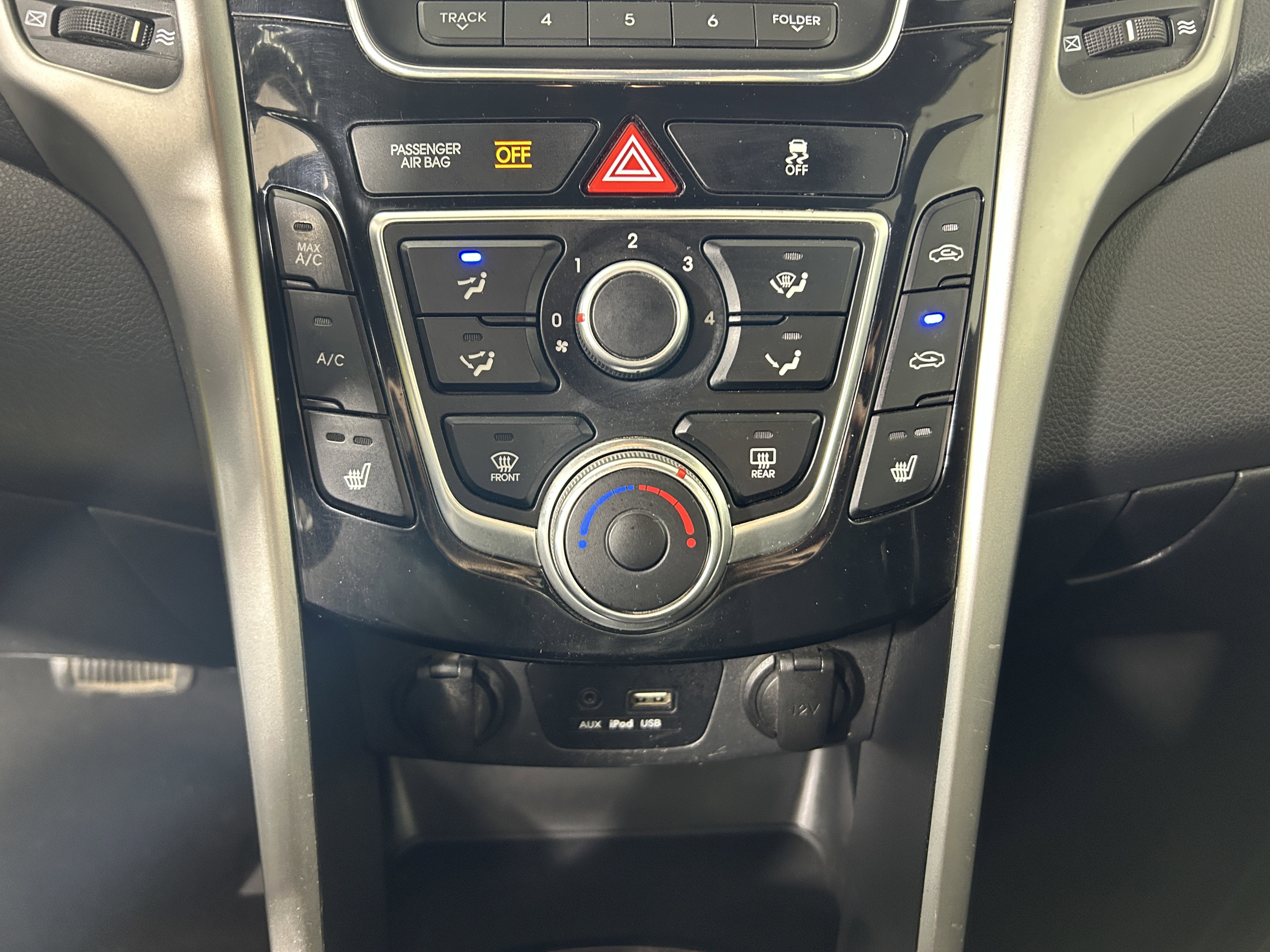 Used 2016 Hyundai Elantra GT image 21