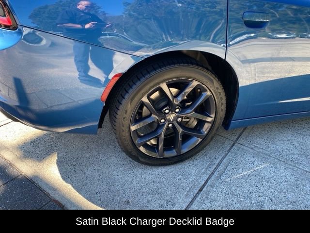 Used 2021 Dodge Charger SXT w/ Blacktop Package image 14