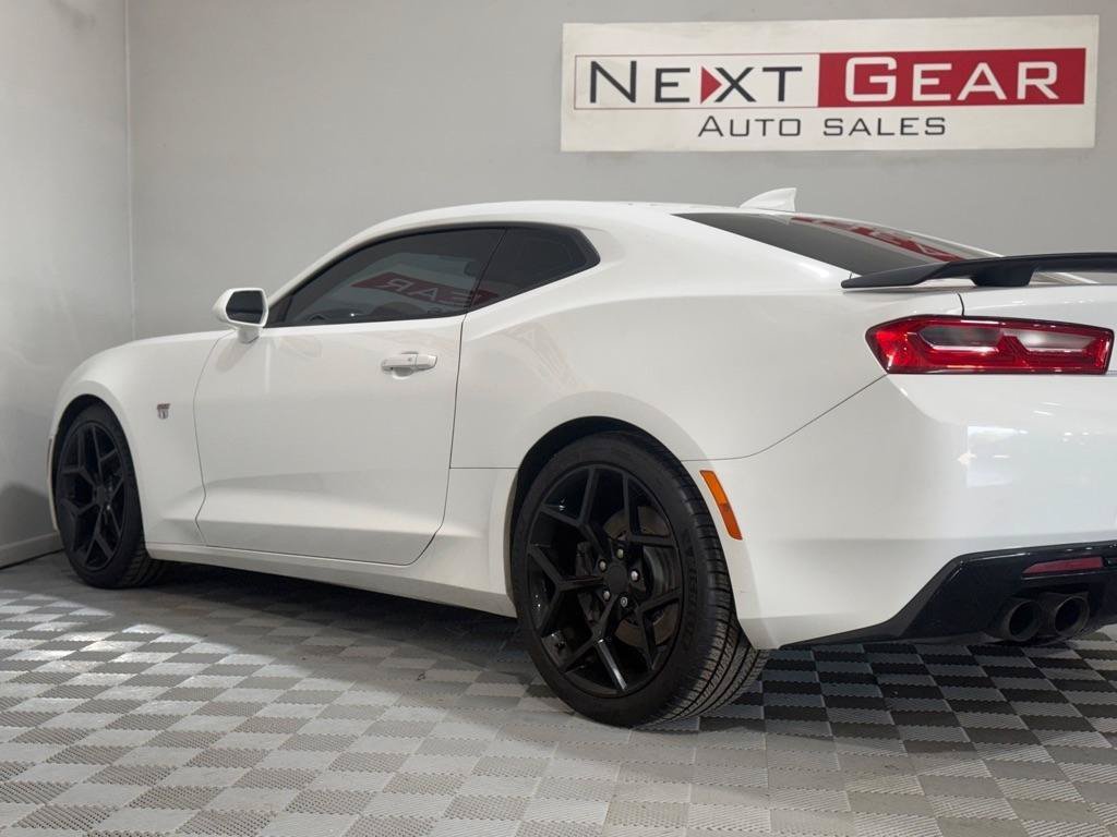 Used 2017 Chevrolet Camaro SS RWD image 6