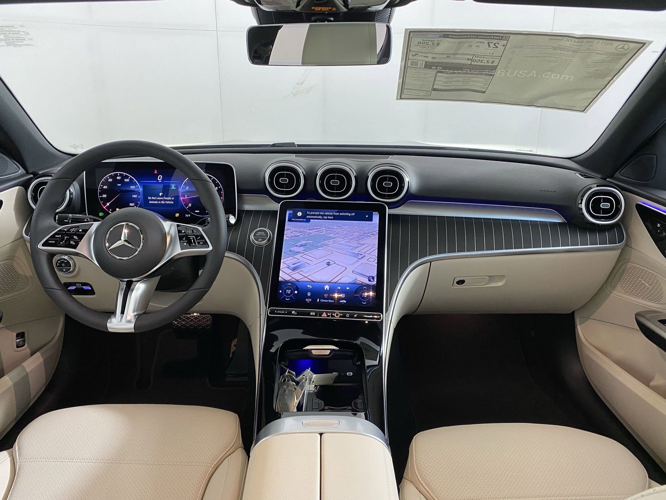 Used 2025 Mercedes-Benz C 300 4MATIC Sedan image 15