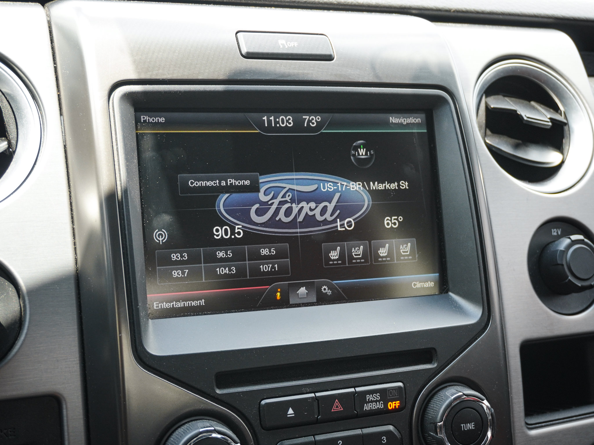 Used 2014 Ford F150 Raptor w/ Equipment Group 801A Luxury AWD/4WD image 23