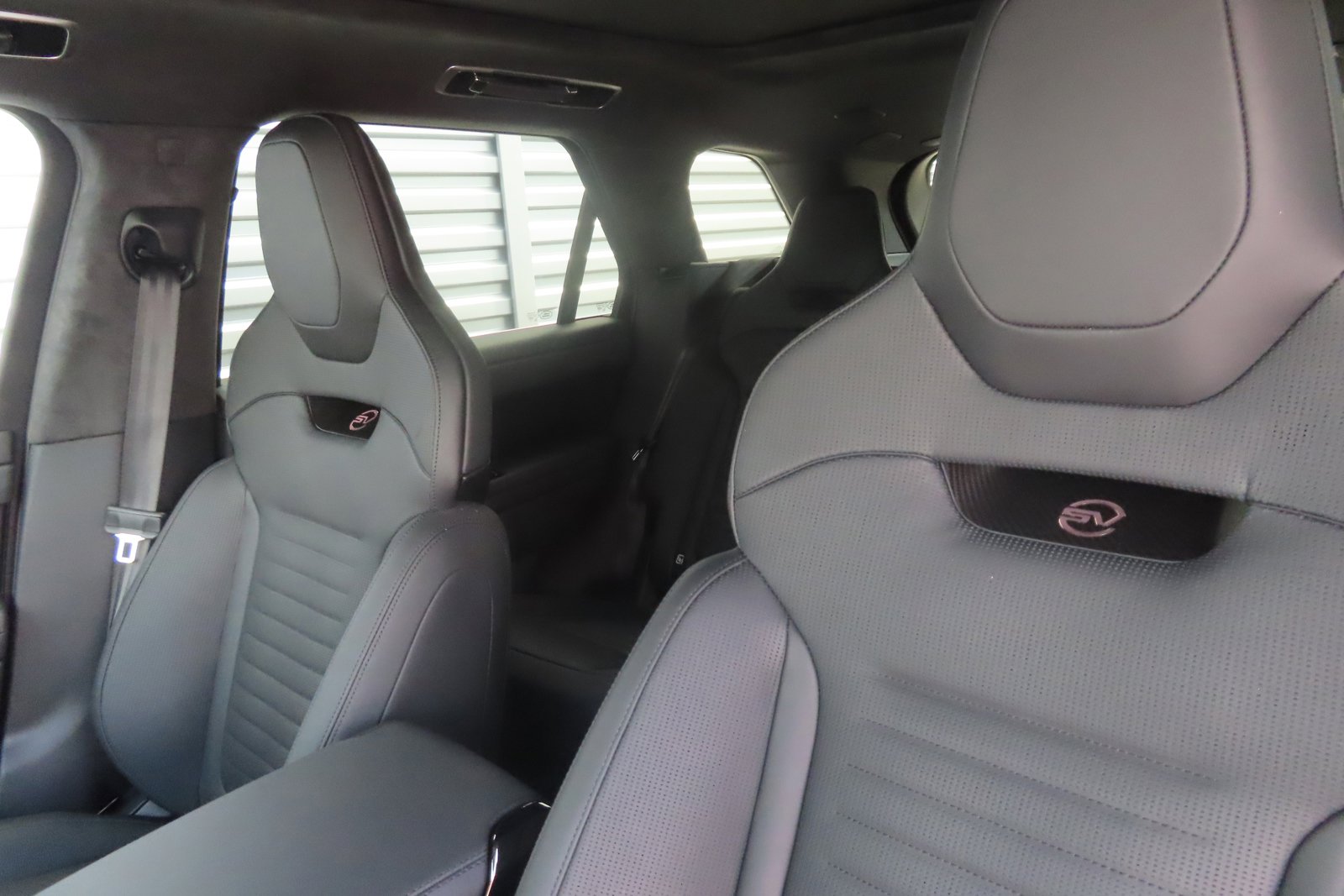 New 2024 Land Rover Range Rover Sport SV Edition One Carbon Bronze image 17