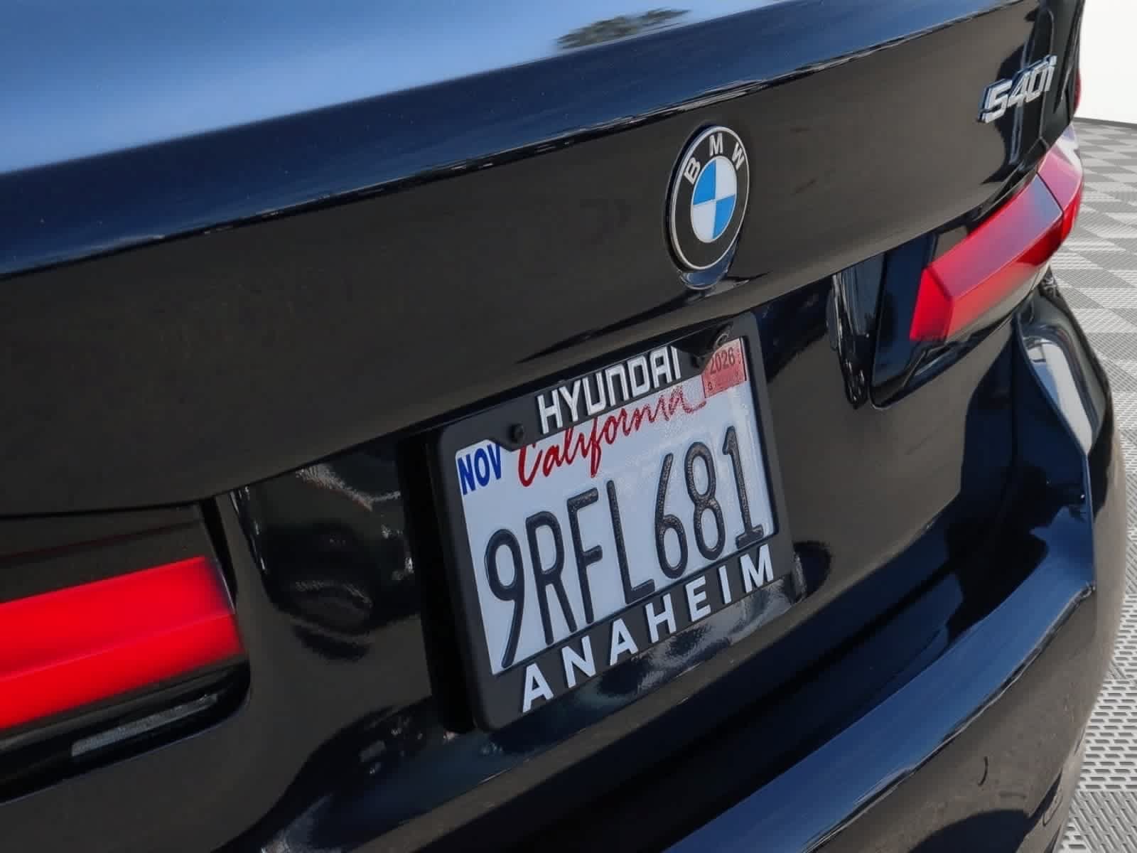 Used 2021 BMW 540i w/ Executive Package RWD image 12