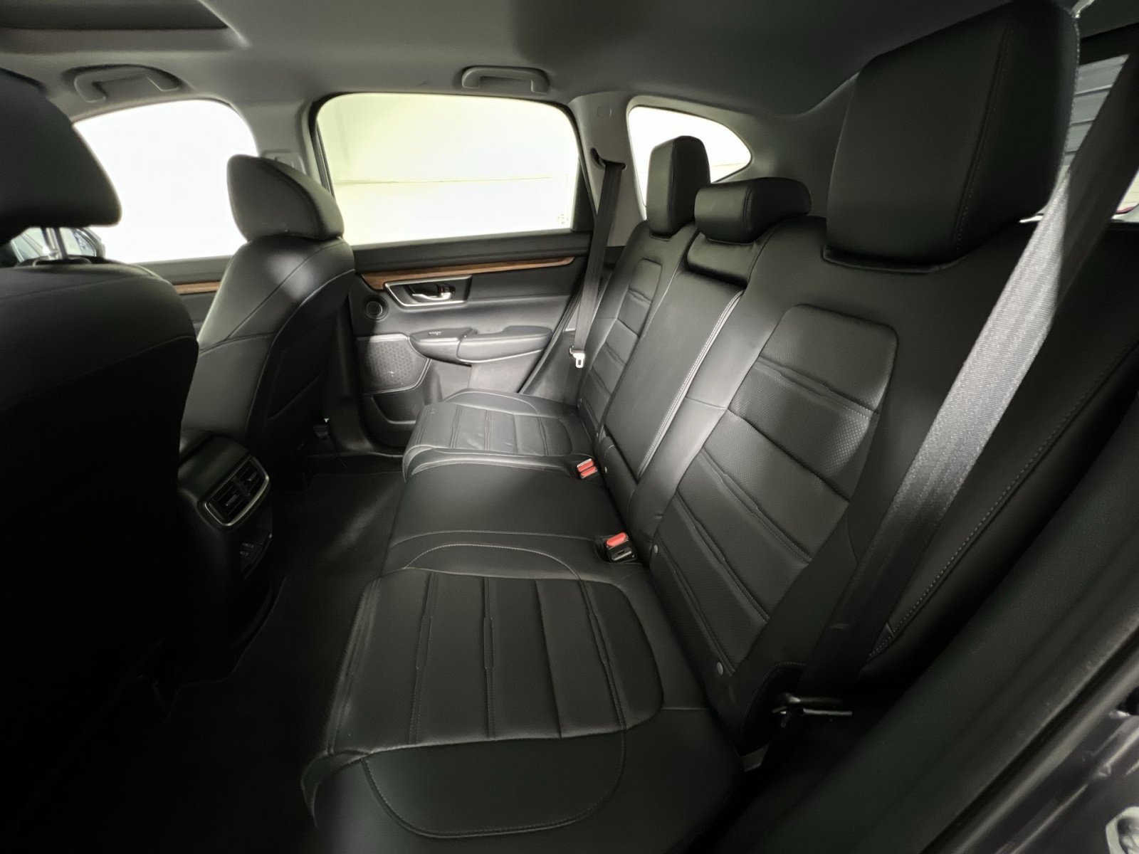 Used 2022 Honda CR-V Touring image 25