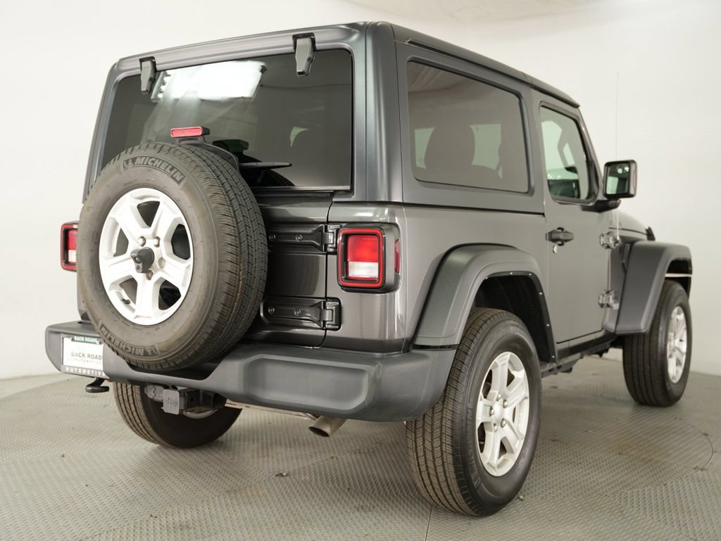 Used 2021 Jeep Wrangler Sport AWD/4WD image 9