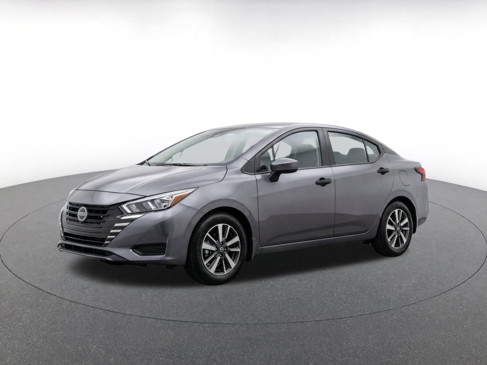 Used 2025 Nissan Versa SV FWD image 3