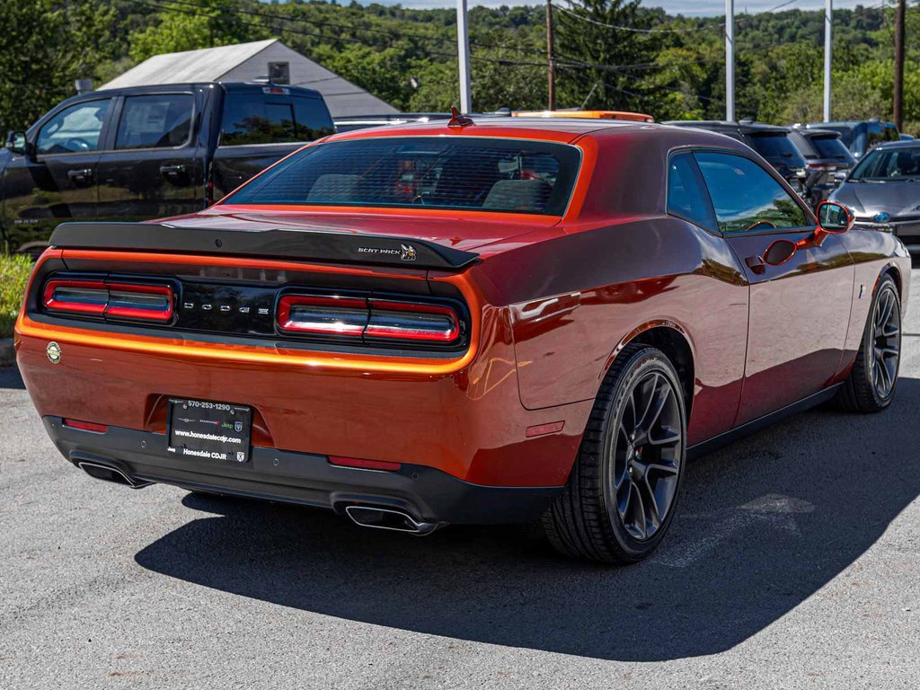 Used 2022 Dodge Challenger R/T Scat Pack image 6