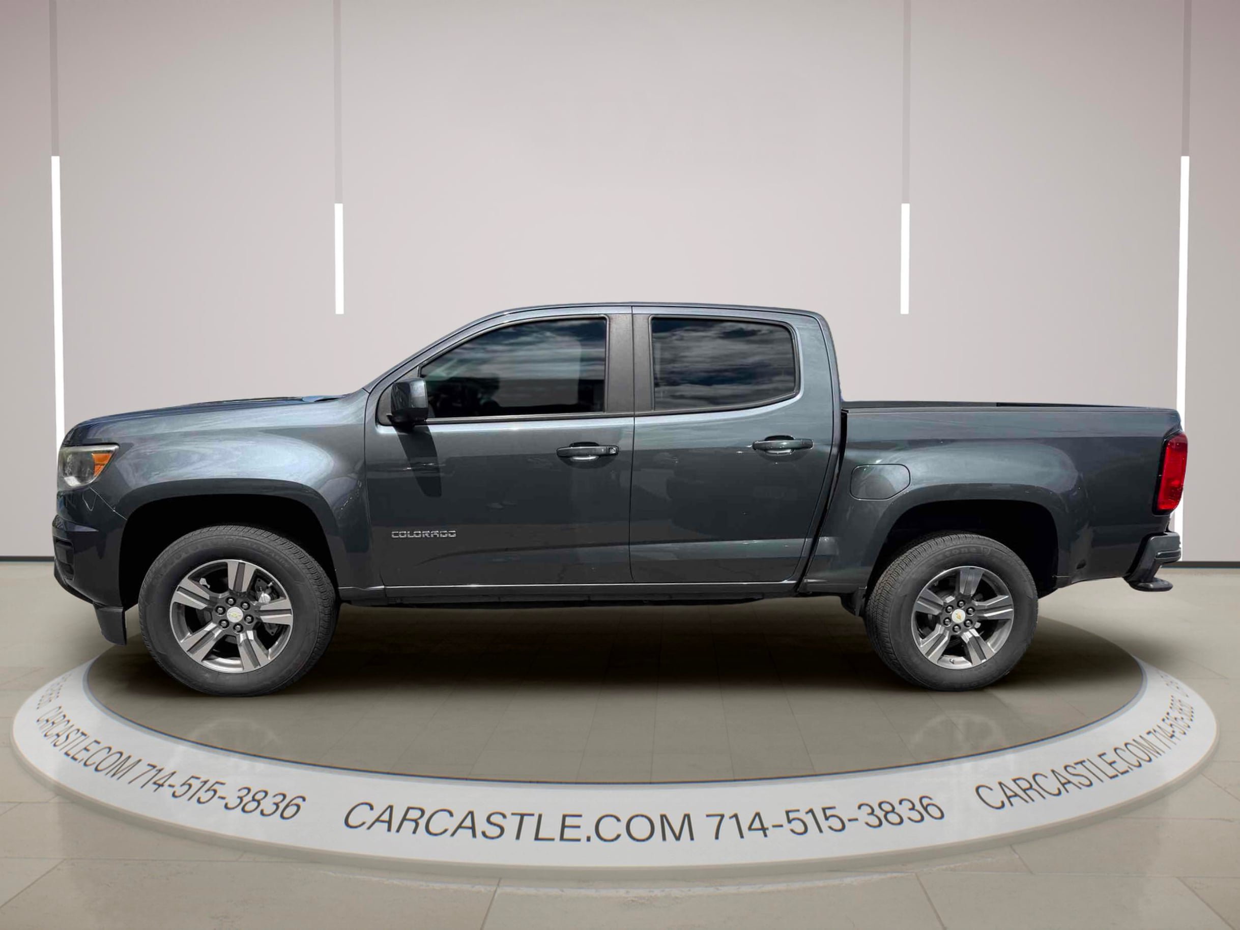 Used 2017 Chevrolet Colorado W/T w/ Custom Special Edition RWD image 2