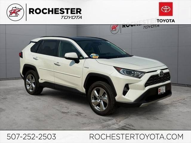 Certified 2021 Toyota RAV4 Limited AWD/4WD image 32