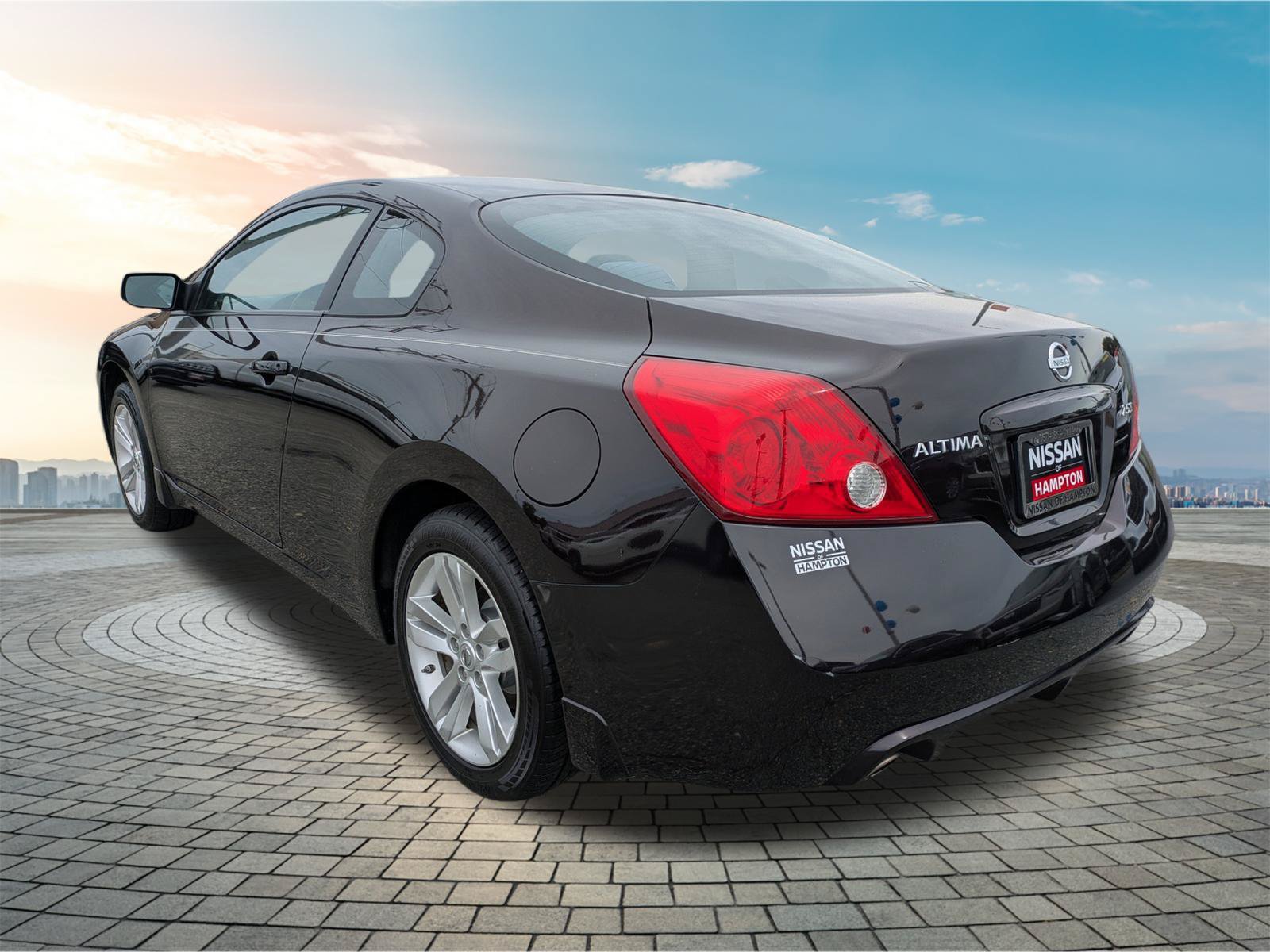 Used 2011 Nissan Altima 2.5 S FWD image 7