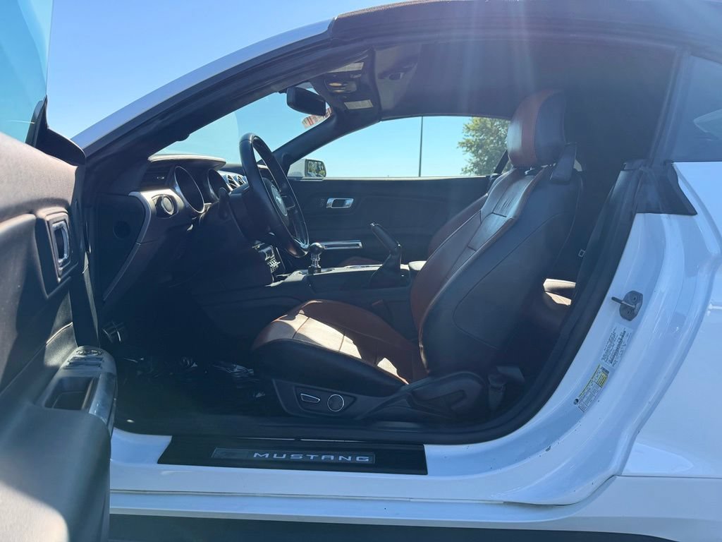 Used 2019 Ford Mustang Premium RWD image 25