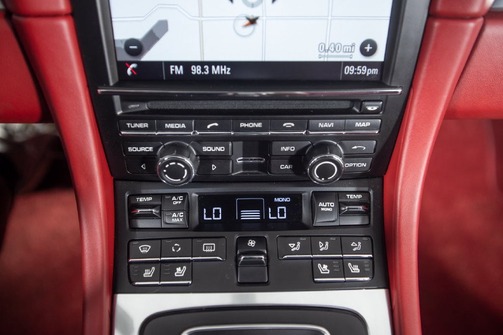 Used 2013 Porsche 911 Carrera S RWD image 38