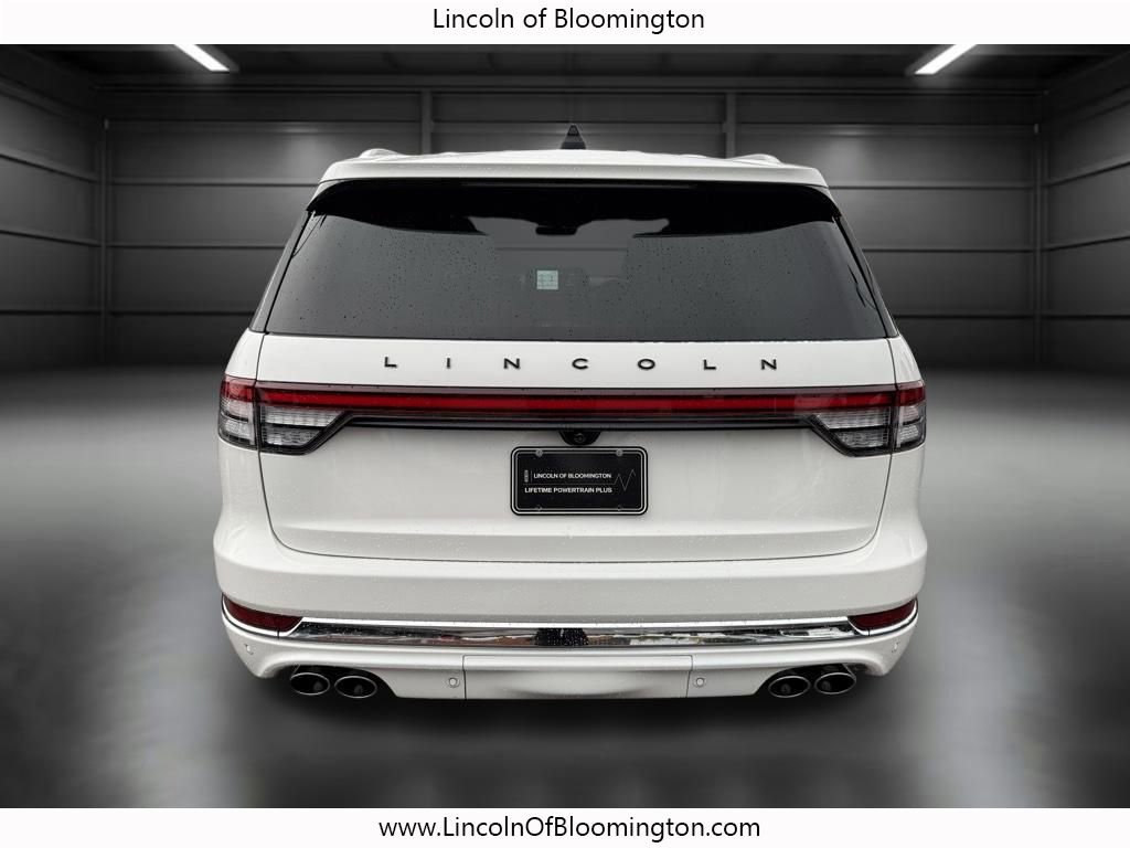 New 2025 Lincoln Aviator Black Label image 6