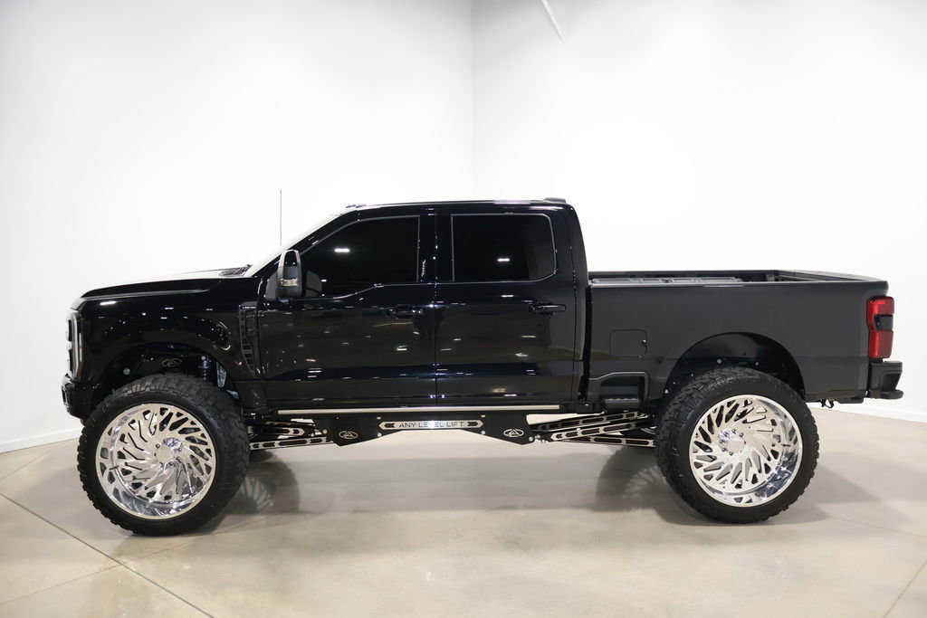 Used 2024 Ford F350 Limited w/ FX4 Off-Road Package image 14
