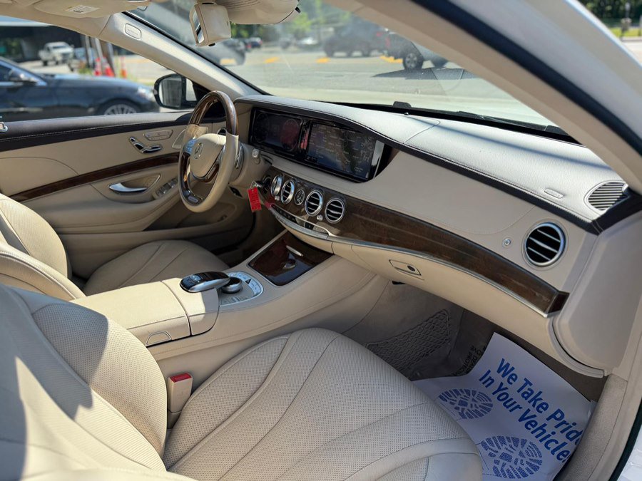 Used 2015 Mercedes-Benz S 550 4MATIC Sedan image 24