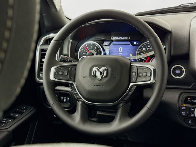 New 2026 RAM 1500 4x4 Crew Cab image 11