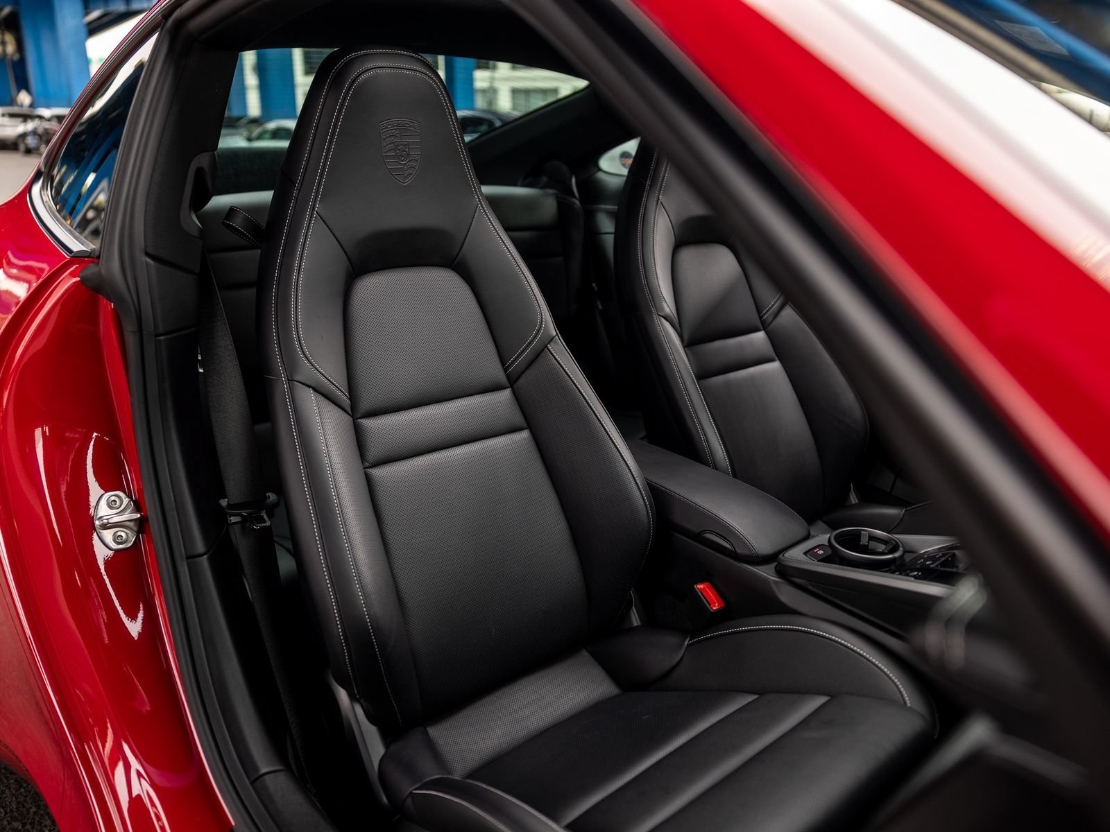 Certified 2024 Porsche 911 Carrera RWD image 47