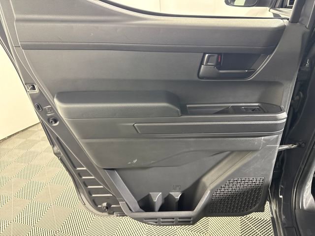 Certified 2024 Toyota Tacoma SR5 AWD/4WD image 22