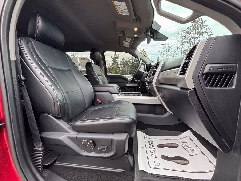 Used 2019 Ford F250 Lariat w/ Lariat Ultimate Package AWD/4WD image 16