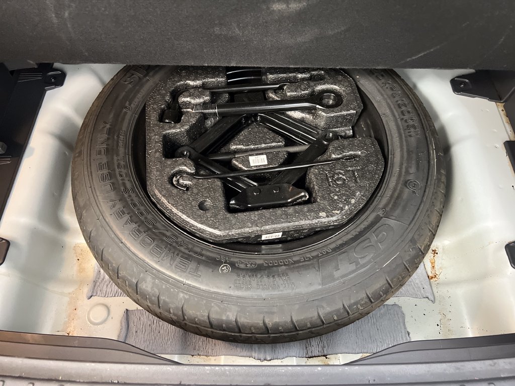 Used 2025 Hyundai Kona SEL FWD image 39