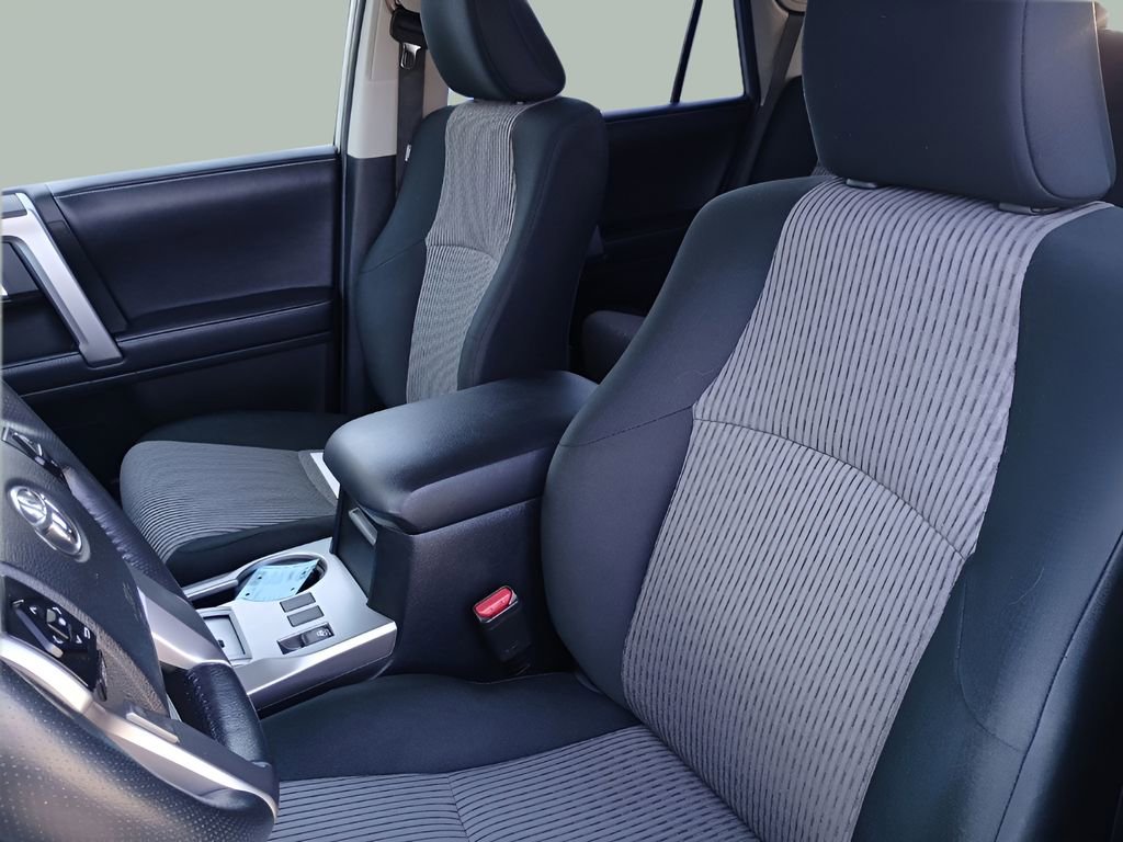 Used 2018 Toyota 4Runner SR5 image 20