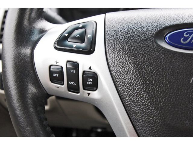 Used 2013 Ford Explorer XLT image 18